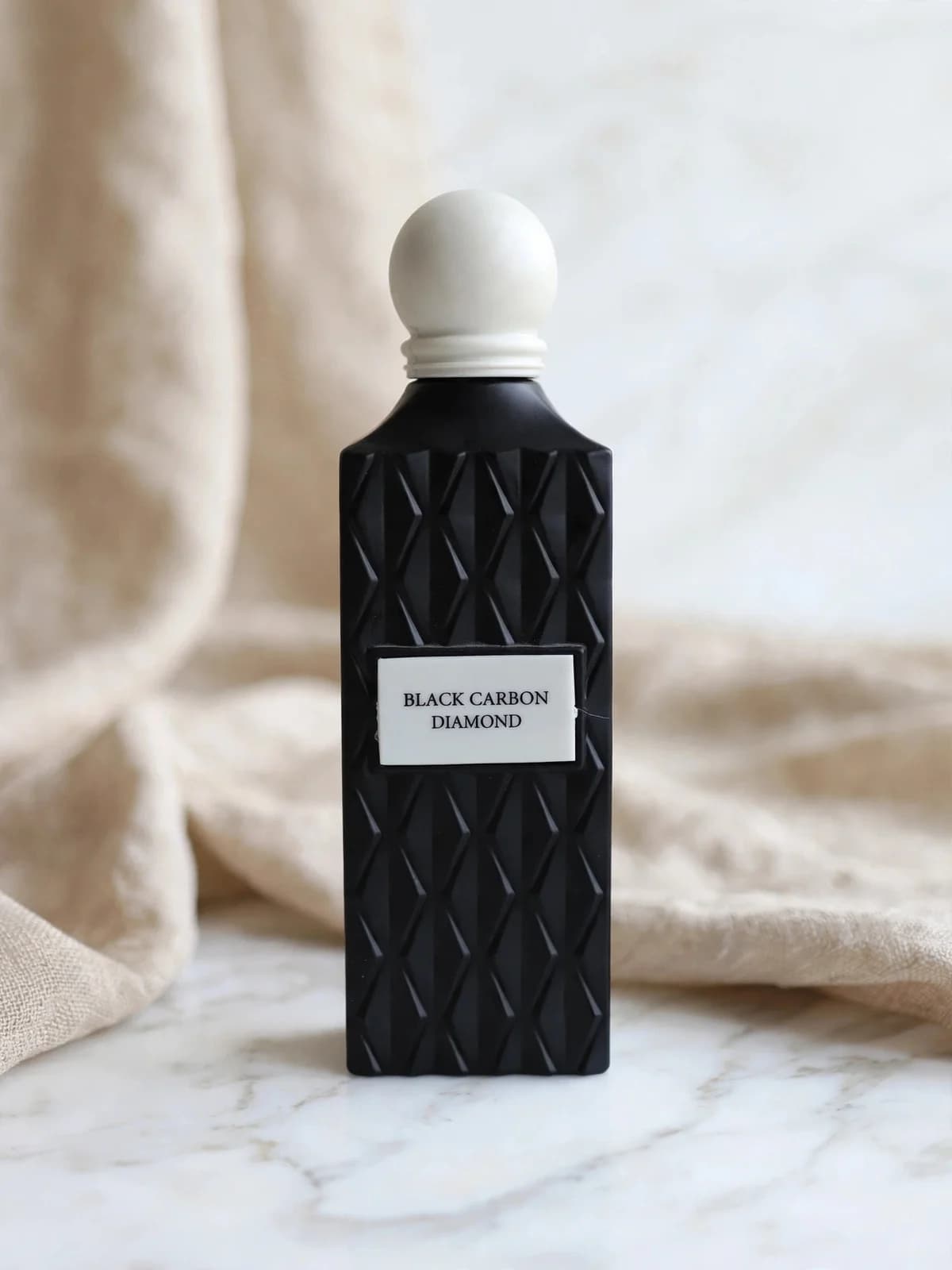علبة عطر الكربون الأسود الماسي - فاخر 2