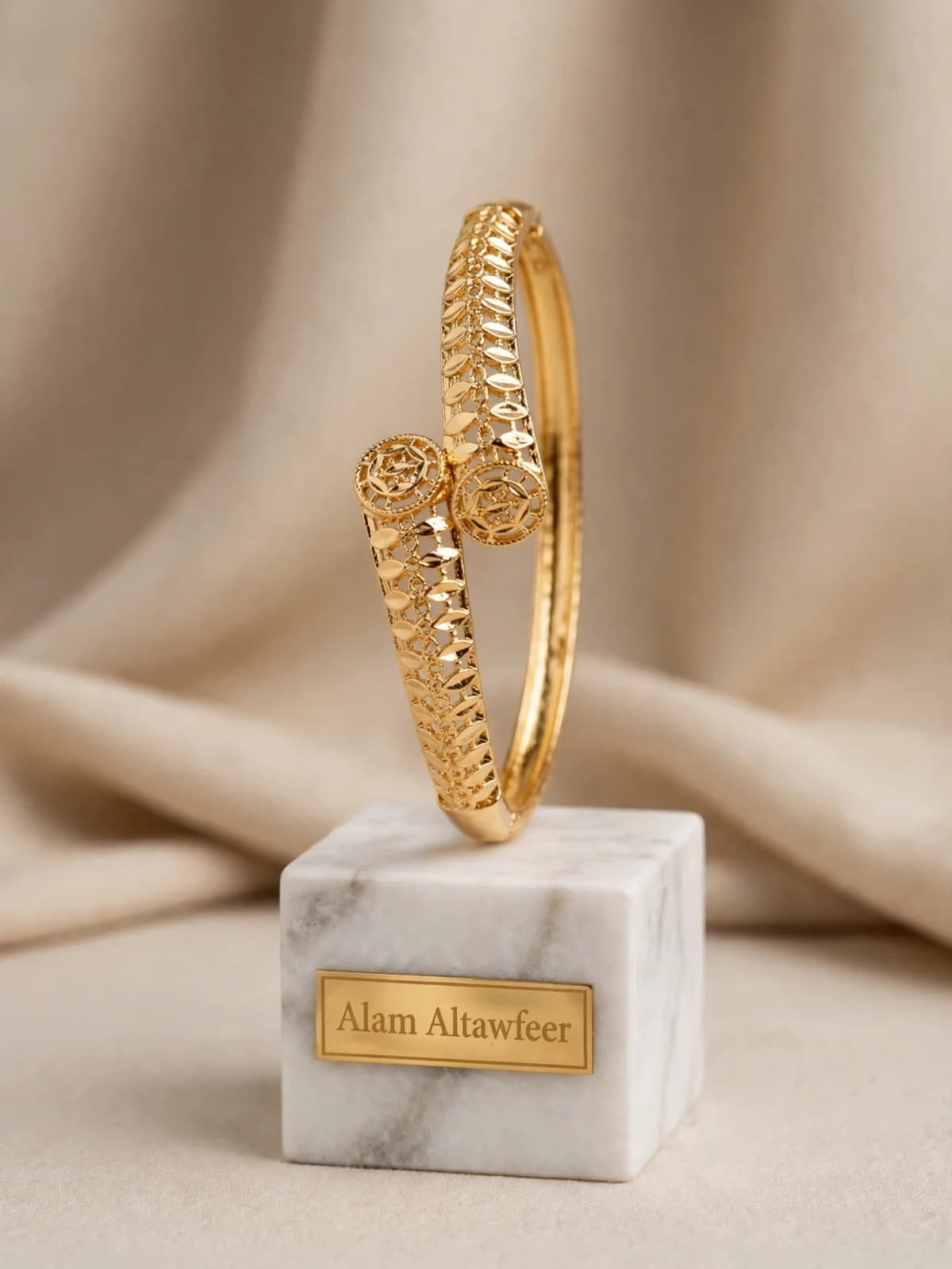 اسوارة ذهب مطلي 18K  9