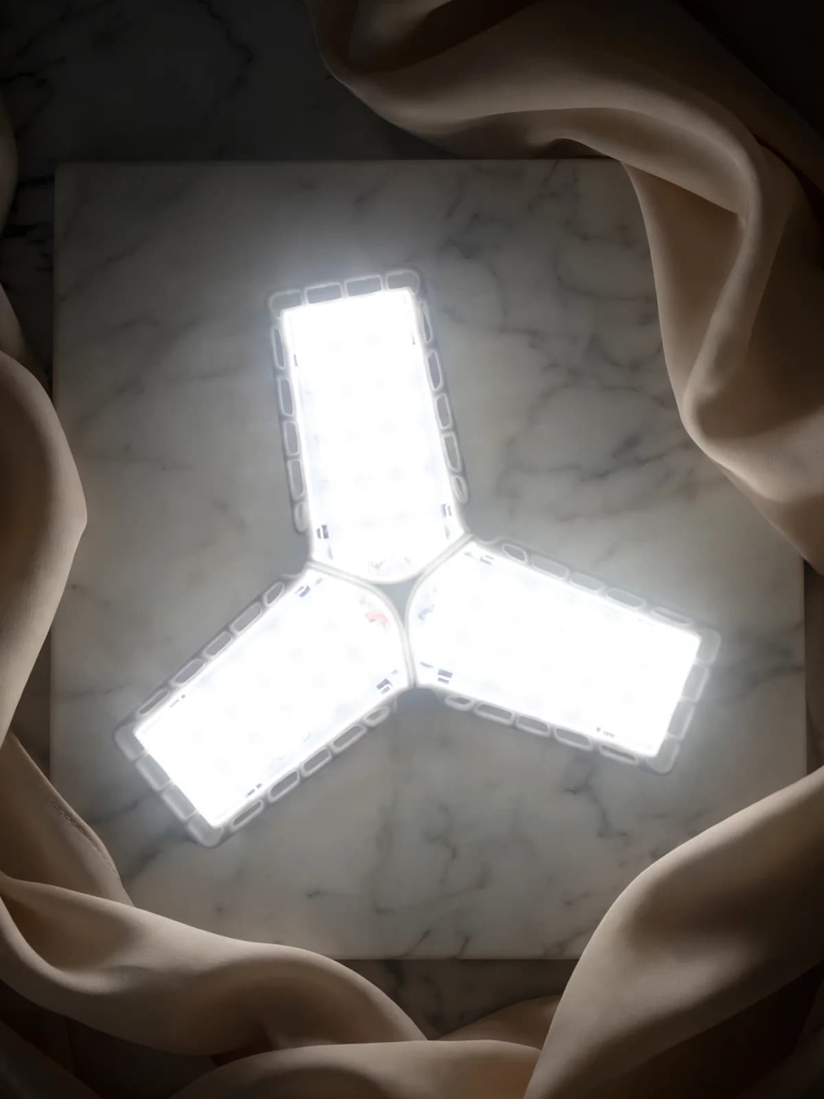 لمبة LED مروحة 4