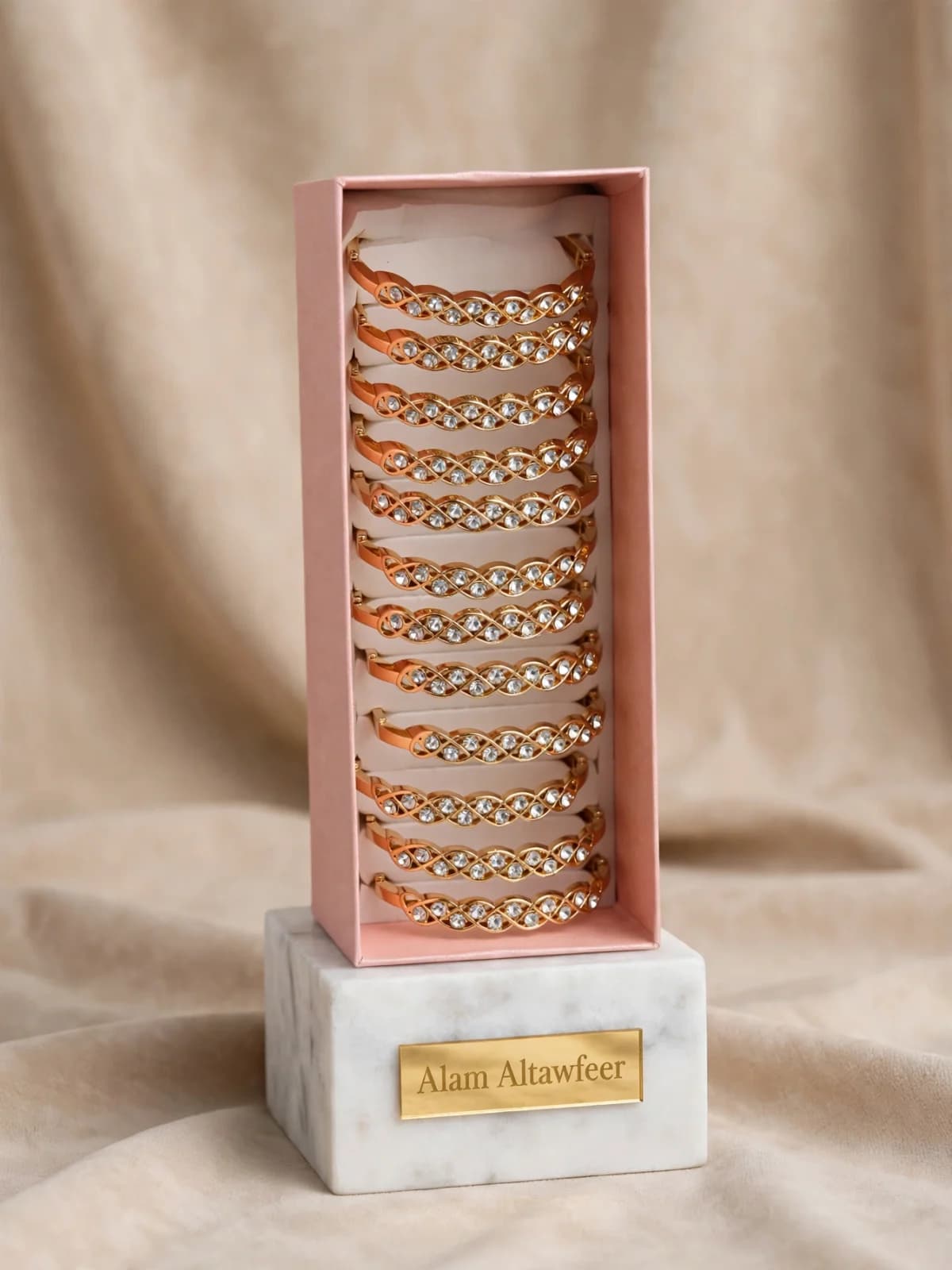 سوارة الكريستال المضفرة ذهب مطلي 18K 2