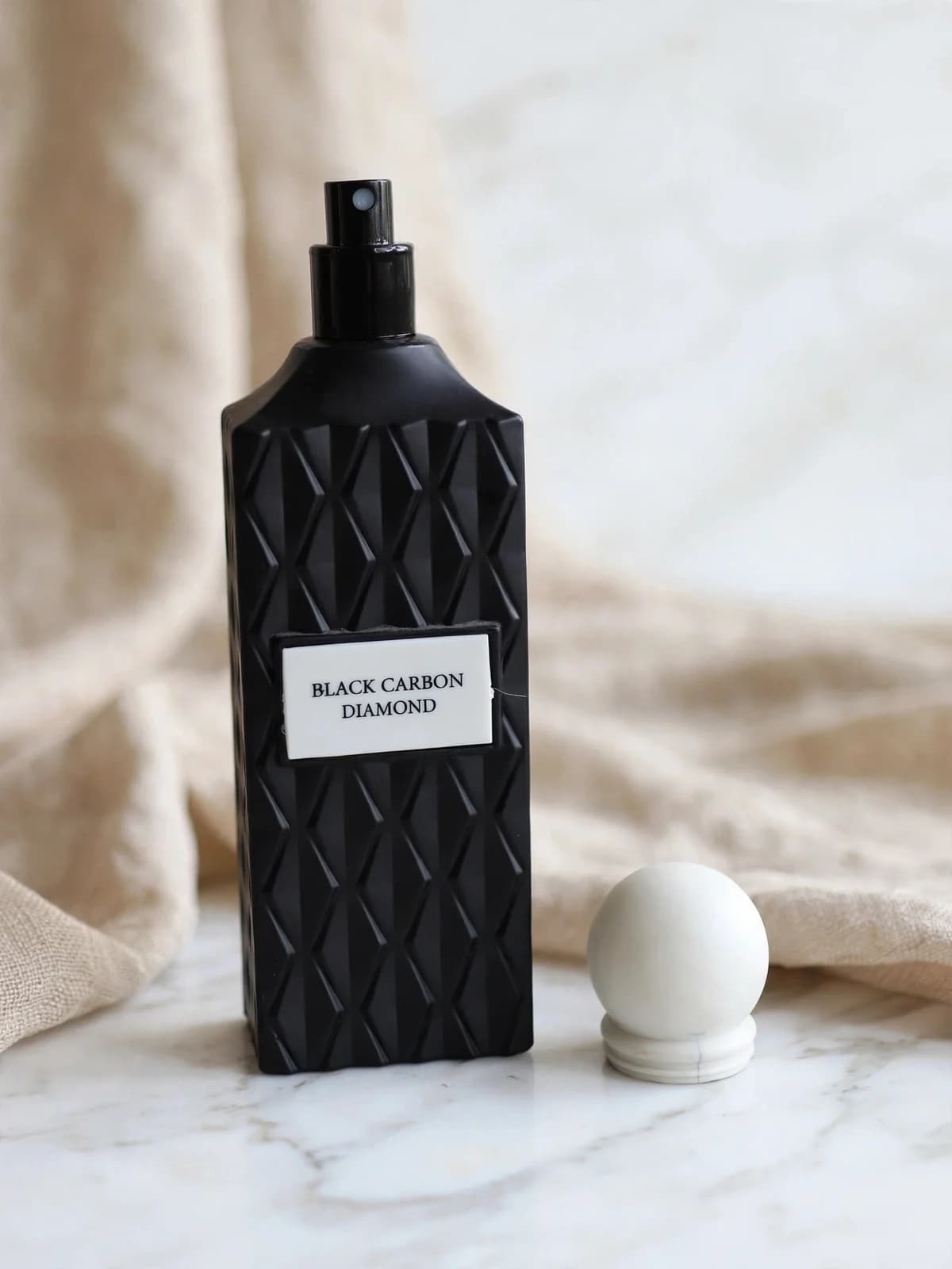 علبة عطر الكربون الأسود الماسي - فاخر 3